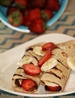 Nutella and Strawberry Crepes #ReadingFoodie: Gone Girl