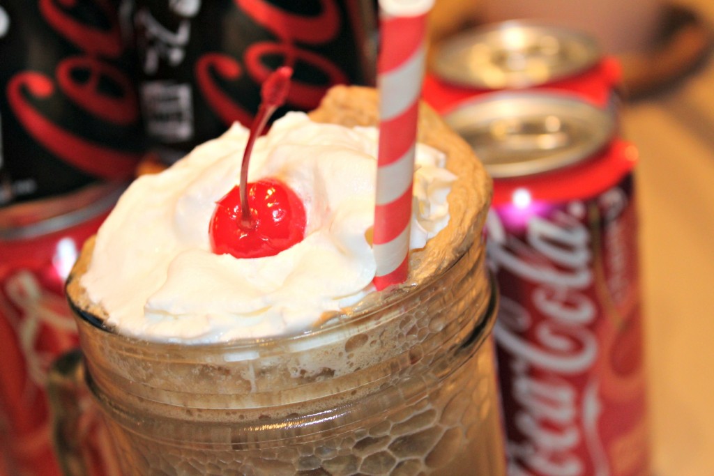 Coke Cream Soda Float