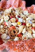 Halloween Snack Mix