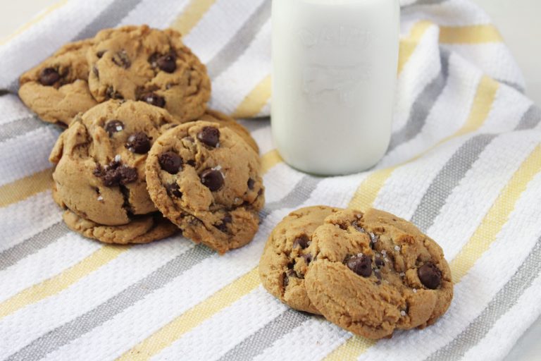 Salted Dulce de Leche Chocolate Chip Cookies addicted to recipes