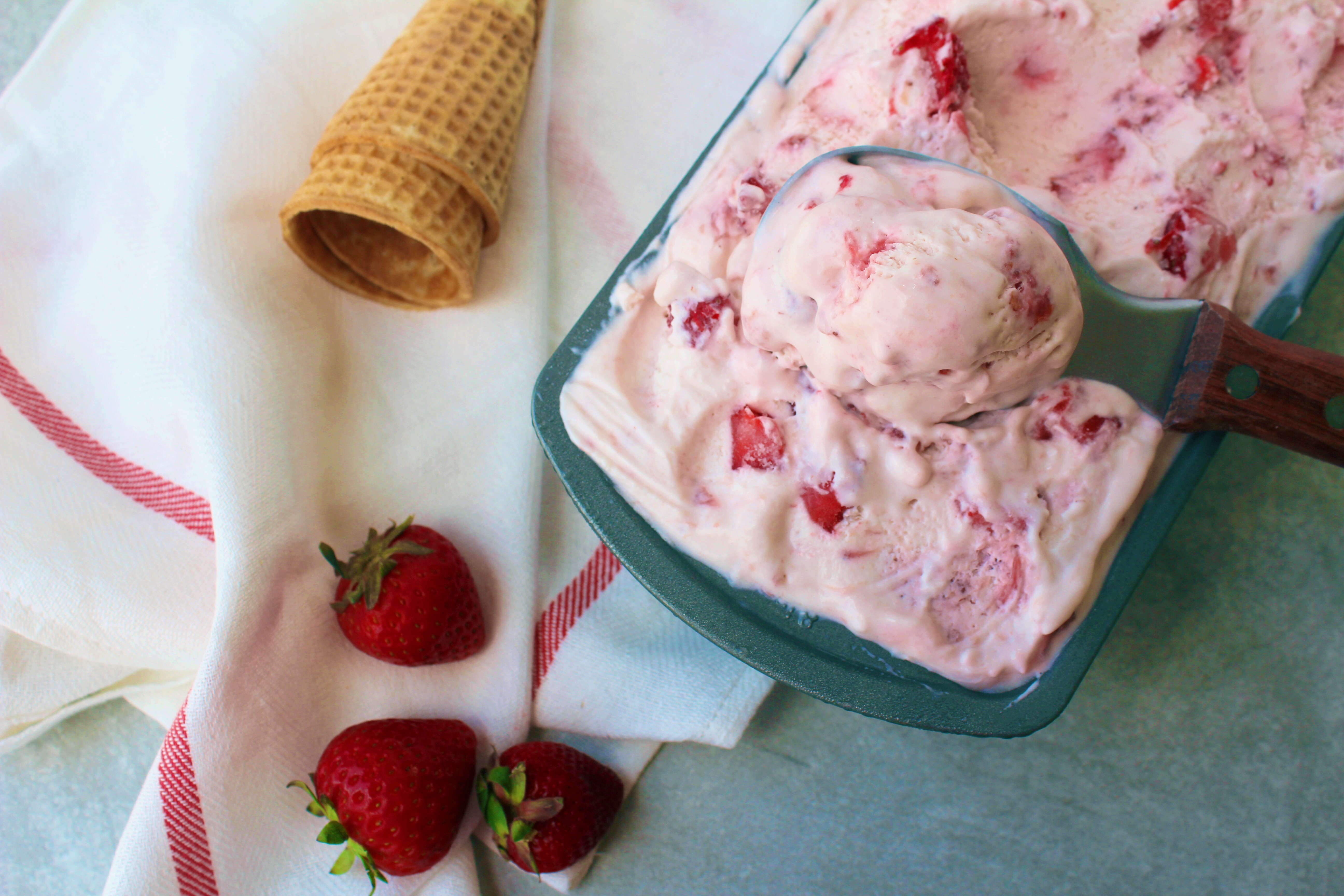 No Churn Strawberry Ice Cream Addicted To Recipes