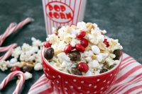 Peppermint White Chocolate Popcorn Mix